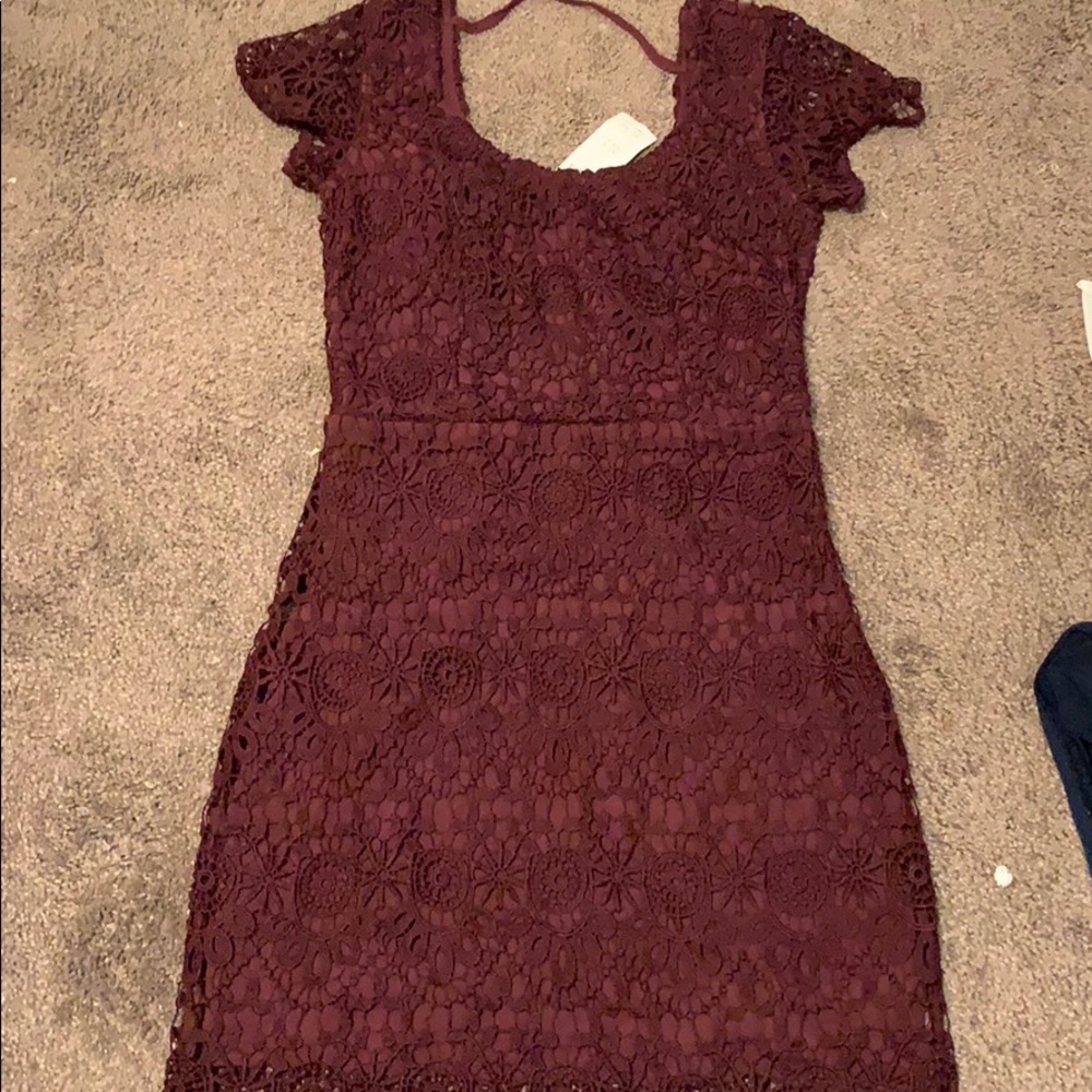 Maroon hollister dress